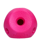 Dog Comets Treat Lock Ball detail 5